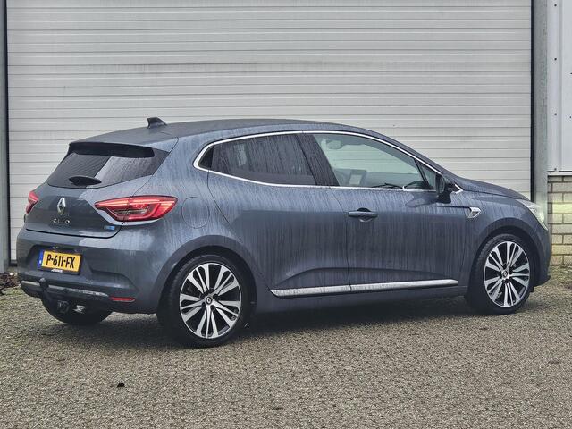 Renault CLIO E-Tech Hybrid 140PK Initiale Paris / BOSE Premium Audio / Lederen Bekleding / Stoel & Stuurverwarming / Apple Carplay & Android Auto / All Season Banden / Trekhaak / Navigatie / Achteruitrijcamera /