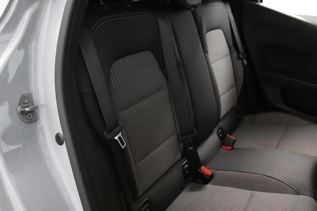 Renault CLIO 1.6 E-Tech Full Hybrid 145 techno | Pack Winter| Pack Techno| Camera|