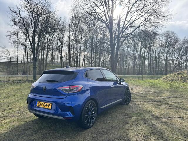 Renault CLIO 1.6 E-Tech Full Hybrid 145 esprit Alpine | STOEL + STUURVERWARMING | NAVI | CAMERA | LED | SPORTSTOELEN |