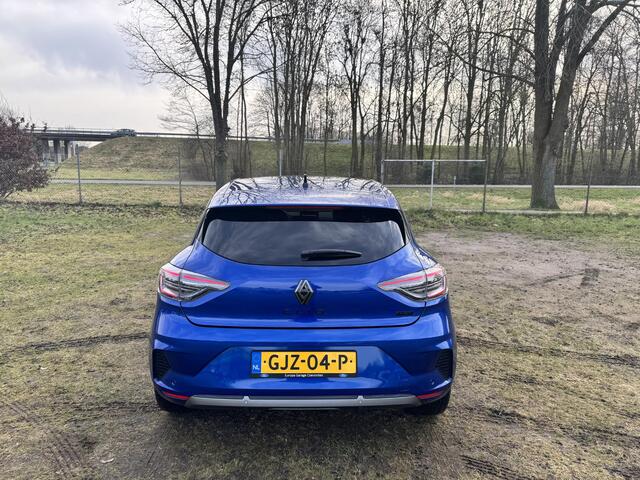 Renault CLIO 1.6 E-Tech Full Hybrid 145 esprit Alpine | STOEL + STUURVERWARMING | NAVI | CAMERA | LED | SPORTSTOELEN |