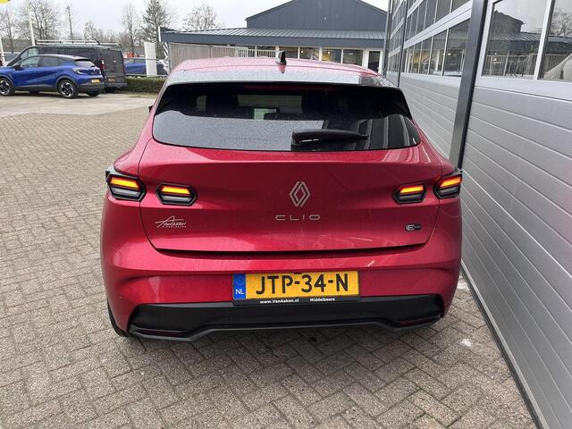 Renault CLIO 1.8 Hybrid 160 techno