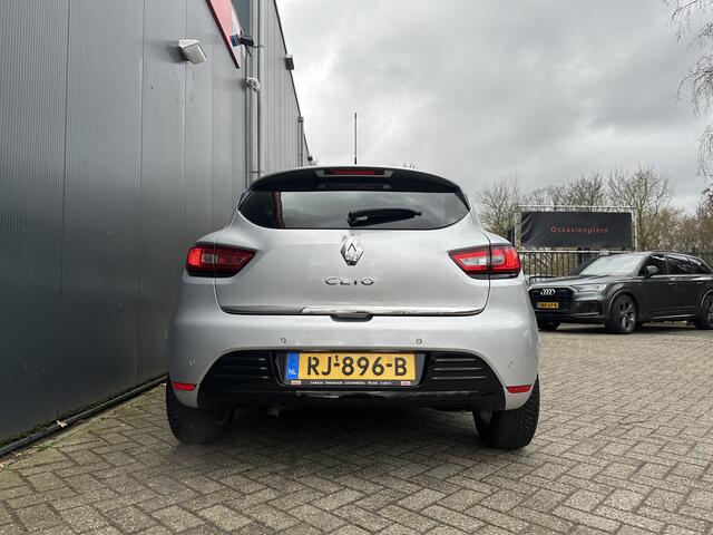 Renault CLIO 0.9 TCe Limited | Navigatie | Cruise | PDC Achter |