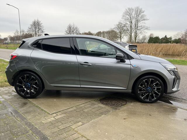 Renault CLIO 1.6 E-Tech 145PK Esprit Alpine / Bose / Winterpakket / Adaptive Cruise / 360' Camera /