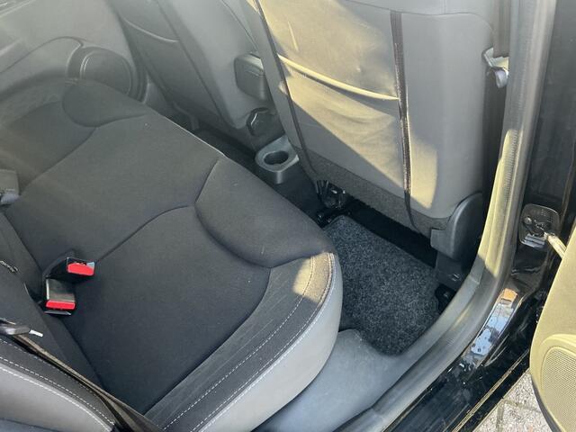 Renault CLIO 0.9 TCE LIMITED