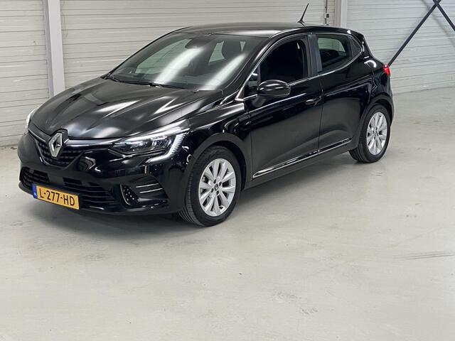 Renault CLIO 1.6 E-Tech Hybrid 140 Intens / NL auto / Dealer onderhouden.