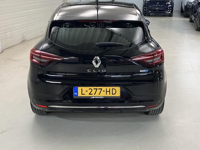 Renault CLIO 1.6 E-Tech Hybrid 140 Intens / NL auto / Dealer onderhouden.