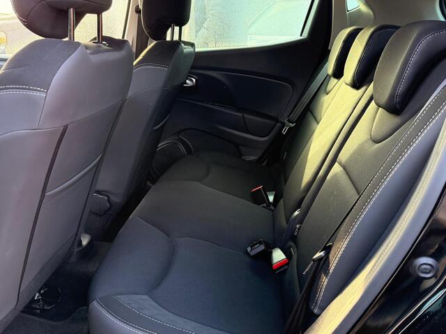 Renault CLIO 0.9 TCe Limited / Navi / Allseason / Airco