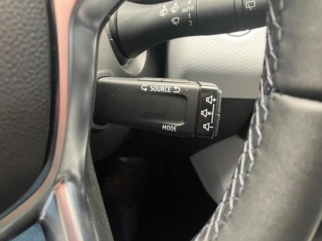 Renault CLIO 1.6 E-Tech Hybrid 145 Techno / NL auto.