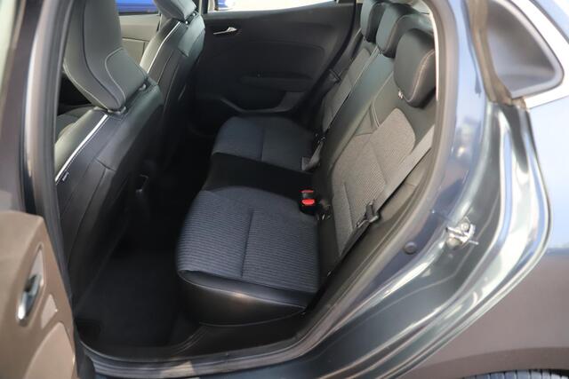 Renault CLIO 1.0 TCe Intens 101PK Half Leder 16 inch LMV Navigatie Carplay Android Airco Cruise Control LED Rijstrooksensor Parkeersensor