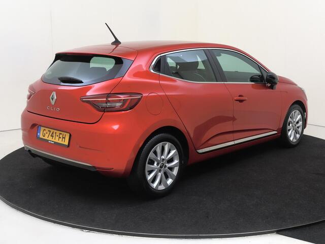 Renault CLIO 1.0 TCe 100 PK Intens Navigatie | Climate Control | Groot Scherm | 360 Camera | Parkeersensoren | Android Auto | Apple Carplay
