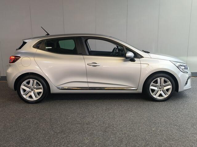 Renault CLIO 1.6 E-Tech Hybrid 140 Business Zen uit 2021 Rijklaar + 12 maanden Bovag-garantie Henk Jongen Auto's in Helmond, al 50 jaar service zoals 't hoort!