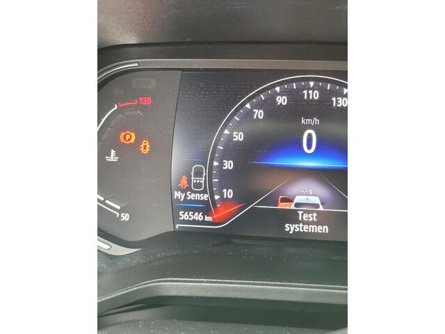 Renault CLIO 1.0 TCe 90 Techno | Half Leder | Trekhaak | Navigatie | Camera | 4-Seizoenbanden