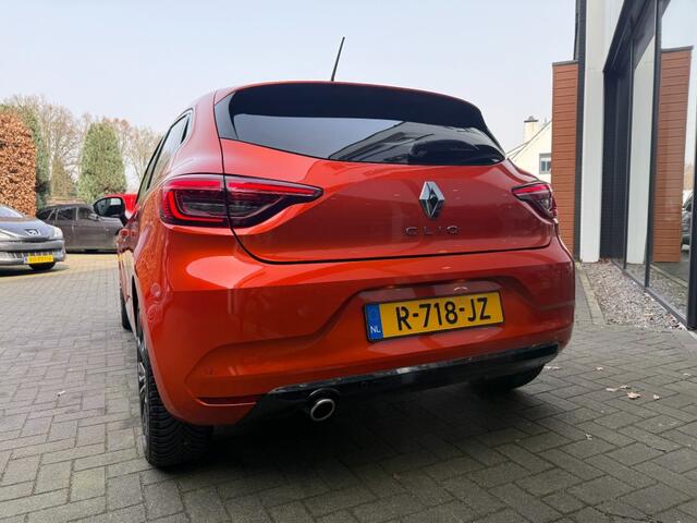 Renault CLIO 1.0 TCE Intens,LED,Leer/Alcantara,BOSE,Stoel/stuurverw,Camera,Lane Ass.,Carplay,Clima