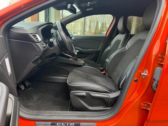 Renault CLIO 1.0 TCE Intens,LED,Leer/Alcantara,BOSE,Stoel/stuurverw,Camera,Lane Ass.,Carplay,Clima