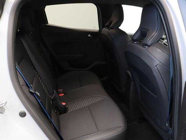 Renault CLIO TCe 90pk esprit Alpine | BOSE | Stoel- en stuurwielverwarming | 360 graden camera |