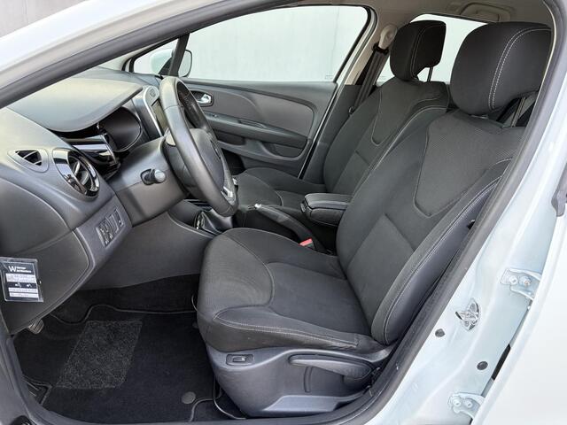 Renault CLIO Estate 0.9 TCe Zen / Trekhaak (1200 KG) / Apple Carplay/Android Auto / All season banden / Airco / Stoelverwarming