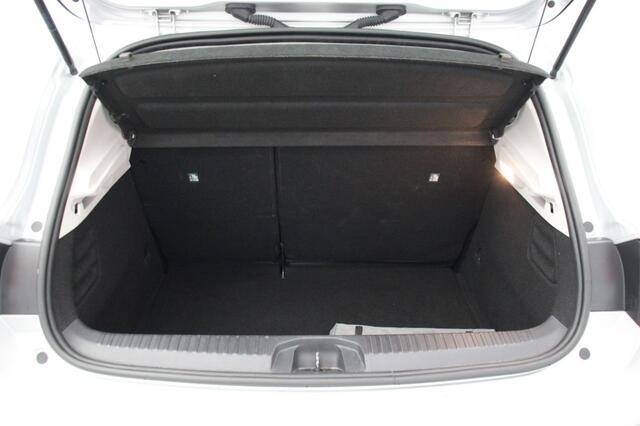 Renault CLIO 1.0 TCe Zen - Carplay, Navi, Cruise