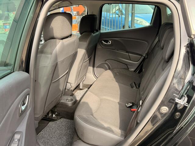 Renault CLIO 0.9 TCe Limited, REVISIE MOTOR MET NIEUWE KETTINGSET, AIRCO(CLIMA), CRUISE CONTROL, PARKEERSENSOREN, GROOT NAVIGATIE, 4X ELEK-RAMEN, BLUETOOTH-RADIO-USB-AUX, ISOFIX, LED DAGRIJVERLICHTING, CENT-VERGRENDELING, LM-VELGEN