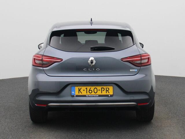 Renault CLIO 1.6 E-Tech Hybrid 140 Initiale Paris | Climate Control / ECC | Licht metalen velgen 17 inch | Cruise control | Connectiviteit | Navigatie | Lederen bekleding | Stoelverwarming | LED koplampen | Park Distance Control voor en achter, |Achteruitrijcamera |