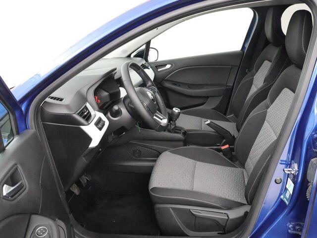 Renault CLIO 1.0 TCe 90 Evolution | Carplay | Navigatie | Dodehoek detectie | Cruise control | Parkeerhulp | Full LED | DAB | Airco