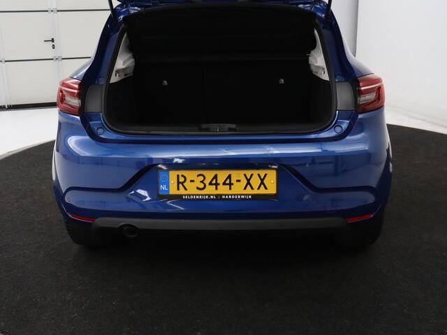 Renault CLIO 1.0 TCe 90 Evolution | Carplay | Navigatie | Dodehoek detectie | Cruise control | Parkeerhulp | Full LED | DAB | Airco