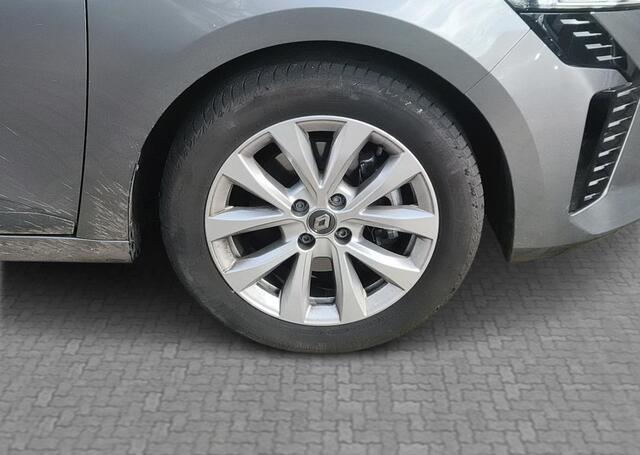 Renault CLIO 1.6 E-Tech Full Hybrid 145 evolution