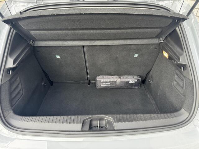 Renault CLIO 1.0 TCe 90 GPF evolution | Apple CarPlay / Android Auto | All Season Banden | Navigatie | Cruise Control |