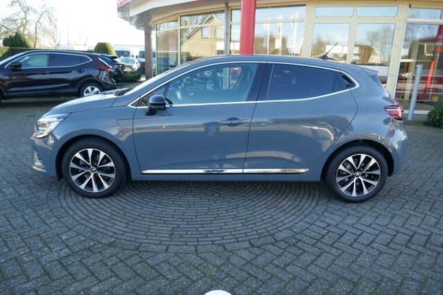 Renault CLIO 1.3 TCE INTENS AUTOMAAT CAMERA/NAVIGATIE/GROOTSCHERM/131 PK