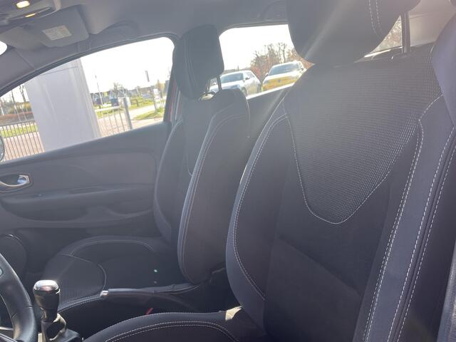 Renault CLIO Estate 0.9 TCe Zen / ALL SEASON BANDEN / PARKEERSENSOREN / CRUISE CONTROL / BASS REFLEX AUDIO