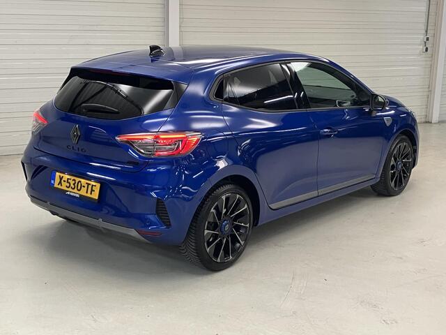 Renault CLIO 1.6 E-Tech Full Hybrid 145 esprit Alpine / Nederlandse auto / All season banden.