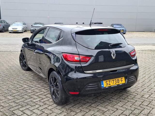 Renault CLIO 0.9 TCe Limited Navi/Led/Cruise/Airco ?