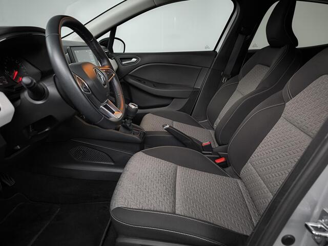 Renault CLIO 1.0 TCe 90 Evolution | Parkeersensor | Navigatie | Airco | LED koplampen |