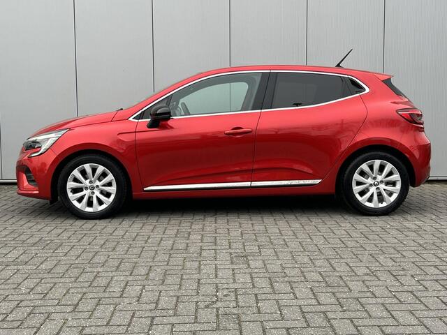 Renault CLIO 1.0 TCe Intens / Navigatie / Cruise Control / 16"Lm / Getinte Ramen / All Season /