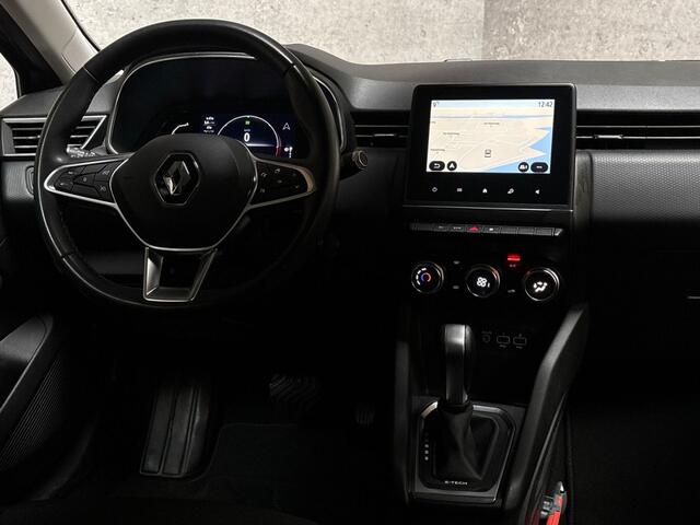 Renault CLIO 1.6 E-Tech Hybrid 140 Sport 140Pk Automaat (VIRTUAL COCKPIT, APPLE CARPLAY, GROOT NAVI, CLIMATE, SPORTSTOELEN, LM VELGEN, ELEK RAMEN, NIEUWE APK, NIEUWSTAAT)