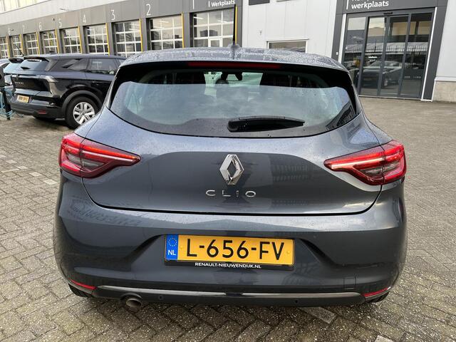 Renault CLIO 1.0 TCe Intens / PARKEERSENSOREN / APPLE CARPLAY / ANDROID AUTO / LICHT METALEN VELGEN 16 INCH