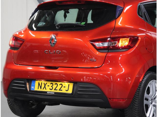 Renault CLIO 90PK TCe Zen | 2de eigenaar | Keyless | Radio/DAB | Bluetooth | Navigatie | LED | Climate Control | Isofix | Parkeersensoren | Start/stop systeem | All Season Banden | NL AUTO! |
