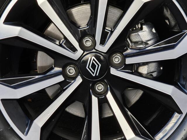 Renault CLIO 1.0 TCe 90 Techno Handgeschakeld / Pack winter / Draadloze telefoon lader / Keyless Entry/Start / Achteruitrijcamera / Stuur-, en Stoel verwarming / Climate control / Apple Carplay Android Auto /