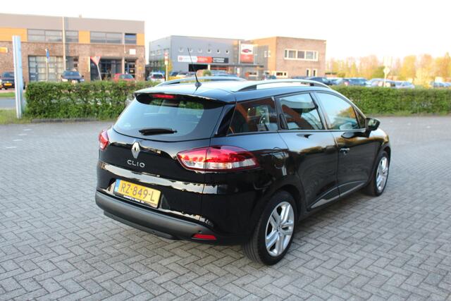 Renault CLIO Estate 0.9 TCe Zen Airco-Cruise-Navi-Parkeersensoren 12 maanden Bovag Garantie !
