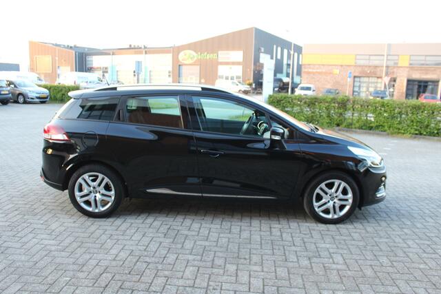 Renault CLIO Estate 0.9 TCe Zen Airco-Cruise-Navi-Parkeersensoren 12 maanden Bovag Garantie !