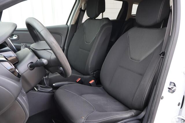 Renault CLIO Estate 0.9 TCe Zen | Trekhaak | Dakdragers |