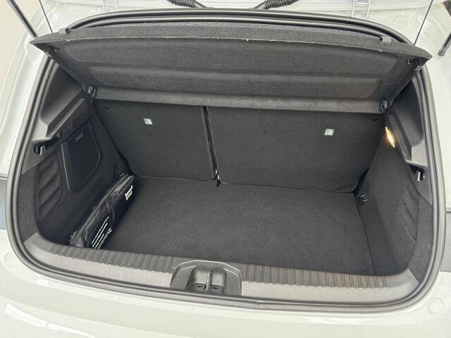 Renault CLIO 1.6 E-Tech Full Hybrid 145 Esprit Alpine | BOSE-Audiosysteem | Stoelverwarming | 360° Camera | Adaptive Cruise Control |