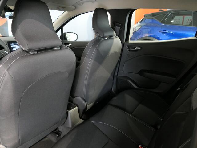 Renault CLIO 1.6 E-Tech Full Hybrid 145 evolution - NIEUW! - Navi - Camera - Cruise