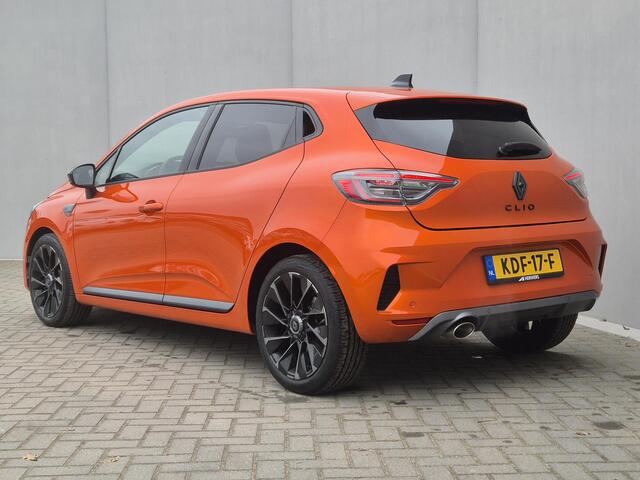 Renault CLIO 1.0 TCe 90 GPF esprit Alpine Handgeschakeld / Dealer onderhouden / Pack winter / Pack Premium Sound BOSE / Stuur- & Stoelverwarming / Adaptief cruise control / Achteruitrijcamera / Keyless Entry/Start / Climate control / Draadloze telefoon lader /