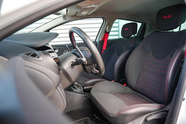 Renault CLIO R.S. 1.6 200pk Camera Cruise Keyless Stoelverw. Clima