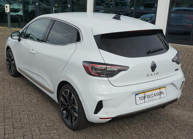 Renault CLIO 1.6 E-Tech Full Hybrid 145 techno Winter pakket 17" velgen