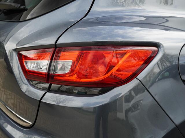 Renault CLIO TCe 90 Limited / 26.000KM / 1E EIGENAAR / NL AUTO / DEALER OND. / NAVI / PDC A / PRIV GLASS / DAB+ / CLIMATE / CRUISE / KEYLESS / BLUETOOTH / START / STOP / 16'' LMV