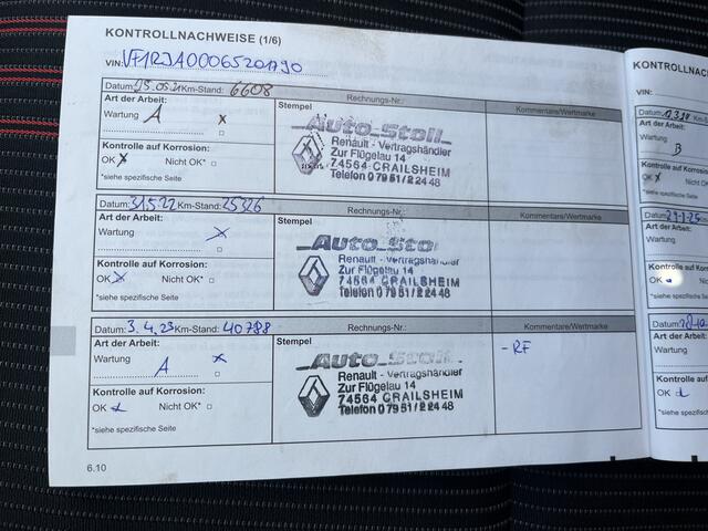 Renault CLIO 1.0 TCe R.S. Line / 360 Camera / Stoelverw. / Apple Carplay - Android Auto / Keyless / 17''LMV / 2e Paasdag open 09.00-17.00 uur