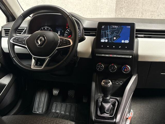 Renault CLIO 1.0 TCe 90 Evolution (APPLE CARPLAY, GROOT NAVI, PARKEERSENSOREN, LM VELGEN, SPORTSTOELEN, CRUISE, NIEUWE APK, NIEUWSTAAT)