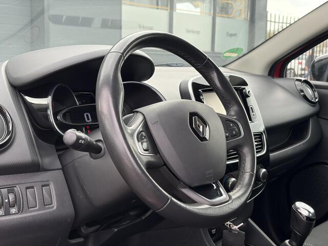 Renault CLIO 0.9 TCe Limited 1e Eigenaar,Trekhaak,Airco,Cruise,Lm velgen,Weinig Km,Nieuwe Apk bij Aflevering