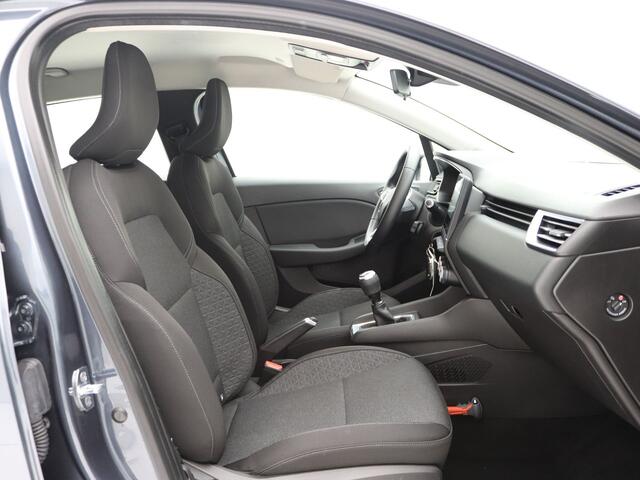 Renault CLIO 1.0 TCe Zen 102pk Navigatie / PDC / Cruise / Origineel NL / Facelift